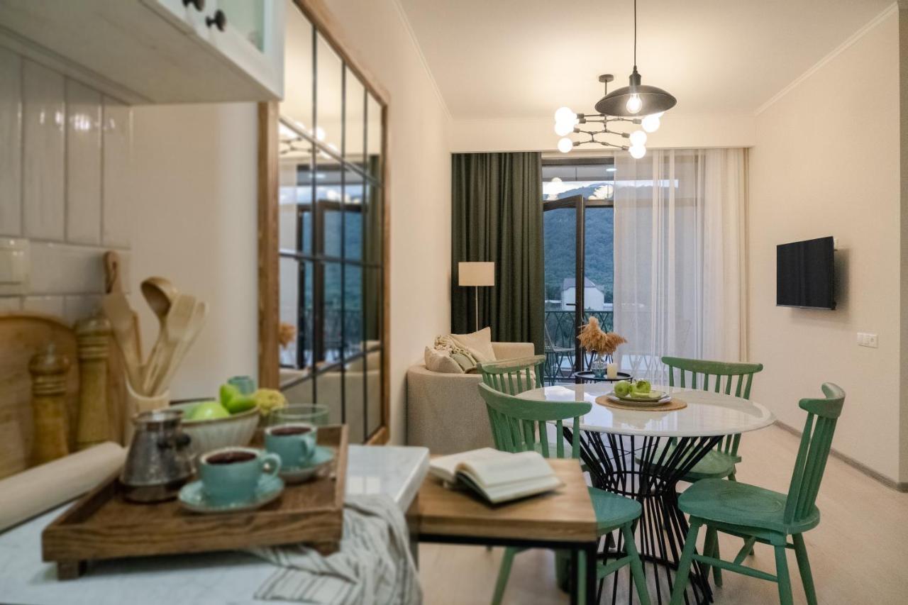 Ris Holiday Apartments Цахкадзор Экстерьер фото